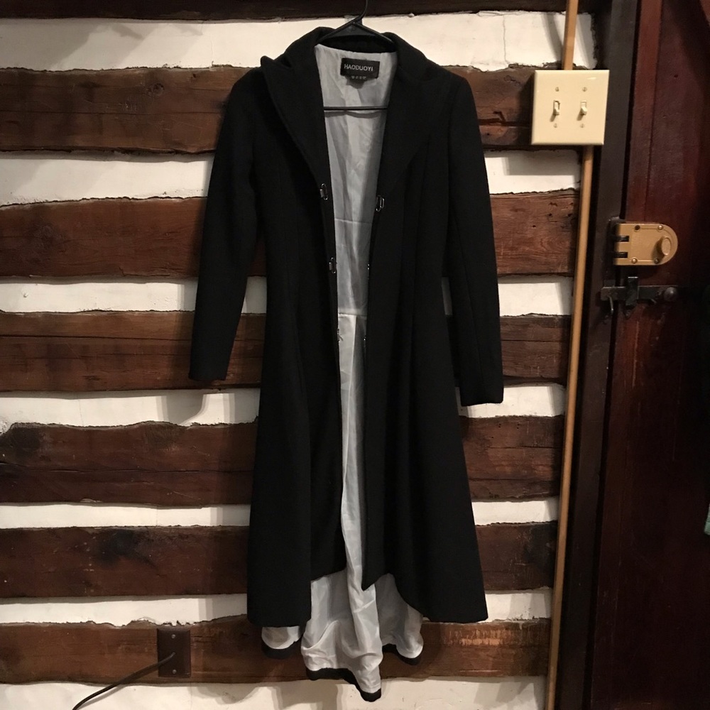 Vintage Wool / Polyester Blend Black Coat